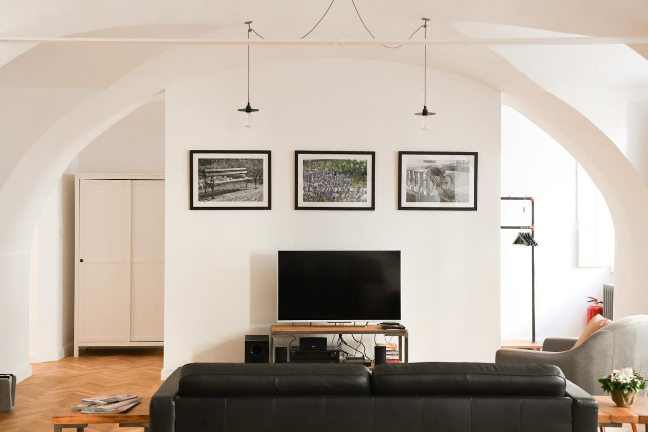 Beautiful 2Bed Apartment In The Centre Of Varaždin Exteriör bild
